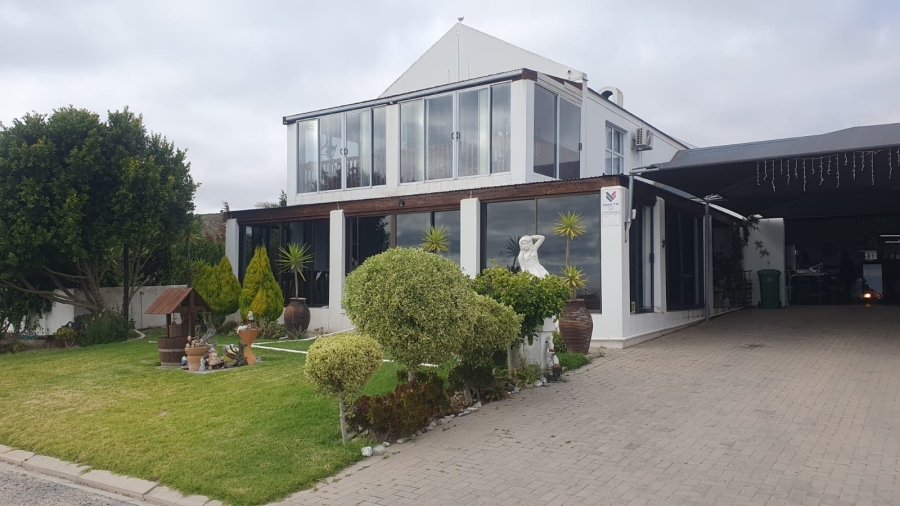 3 Bedroom Property for Sale in Harbour Lights Western Cape